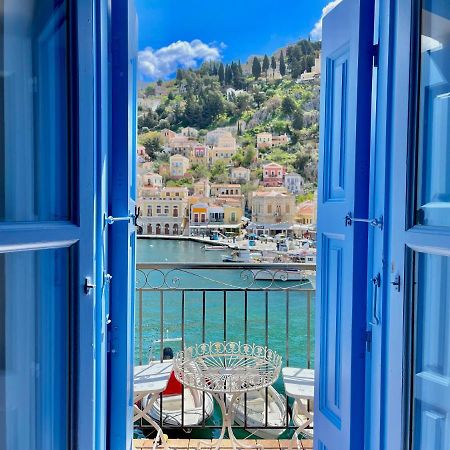 Nikolakis, Seafront - Harbor View Apartment Symi Exterior photo