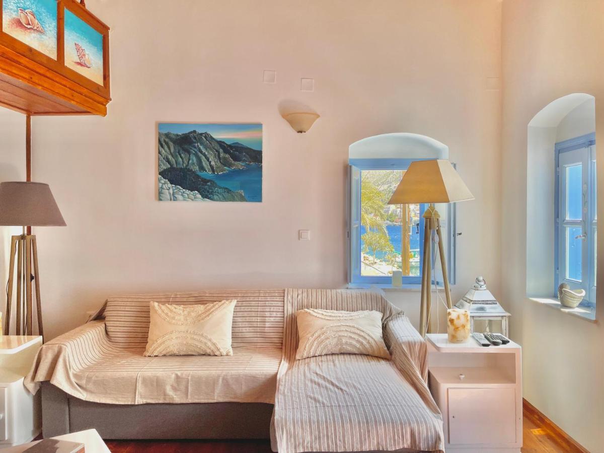 Nikolakis, Seafront - Harbor View Apartment Symi Exterior photo