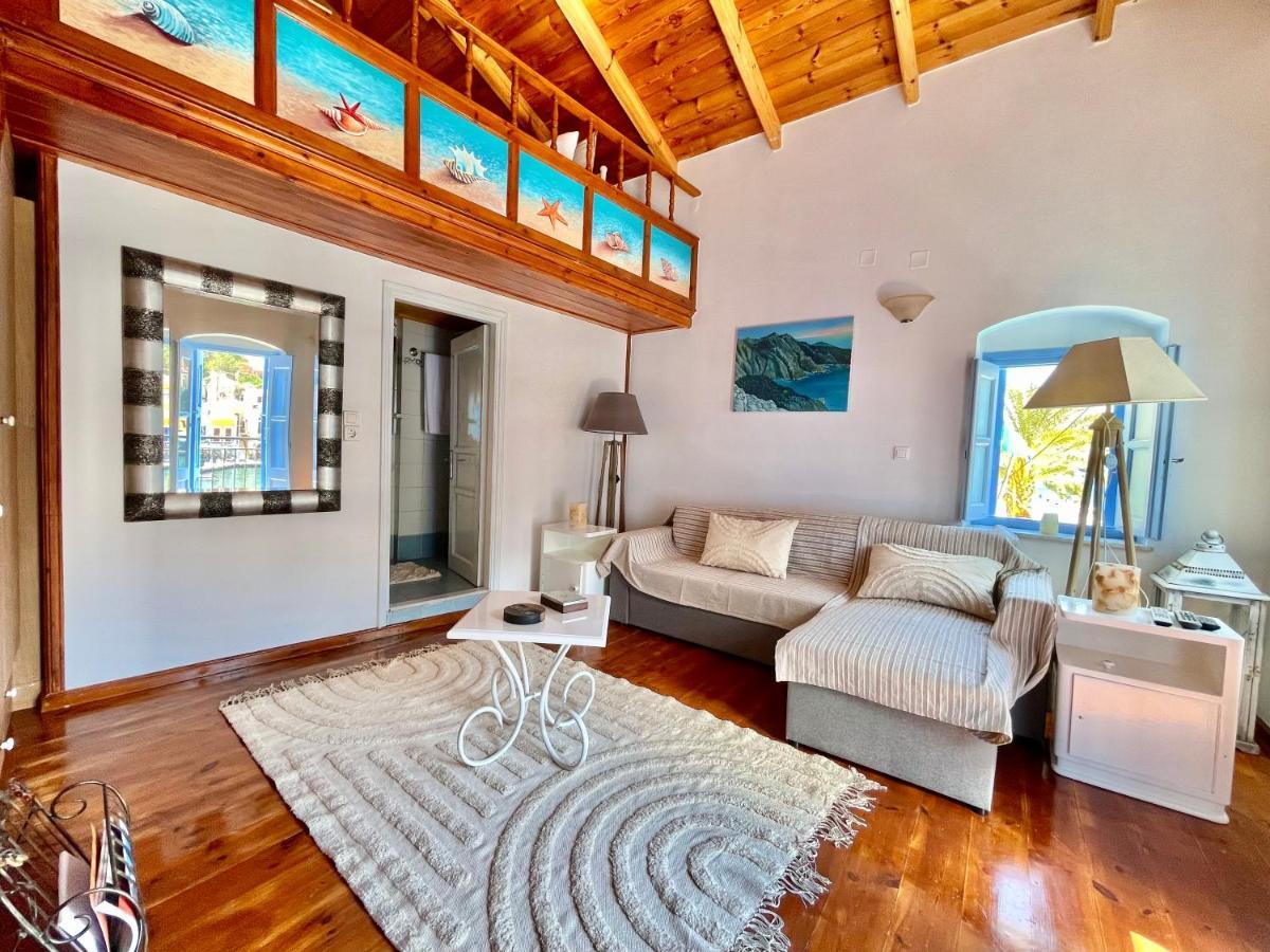Nikolakis, Seafront - Harbor View Apartment Symi Exterior photo
